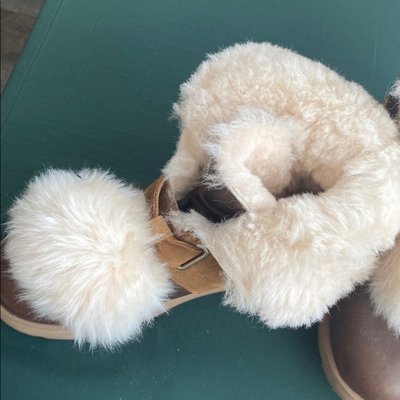 Ugg leather booties - Picture 4 of 8